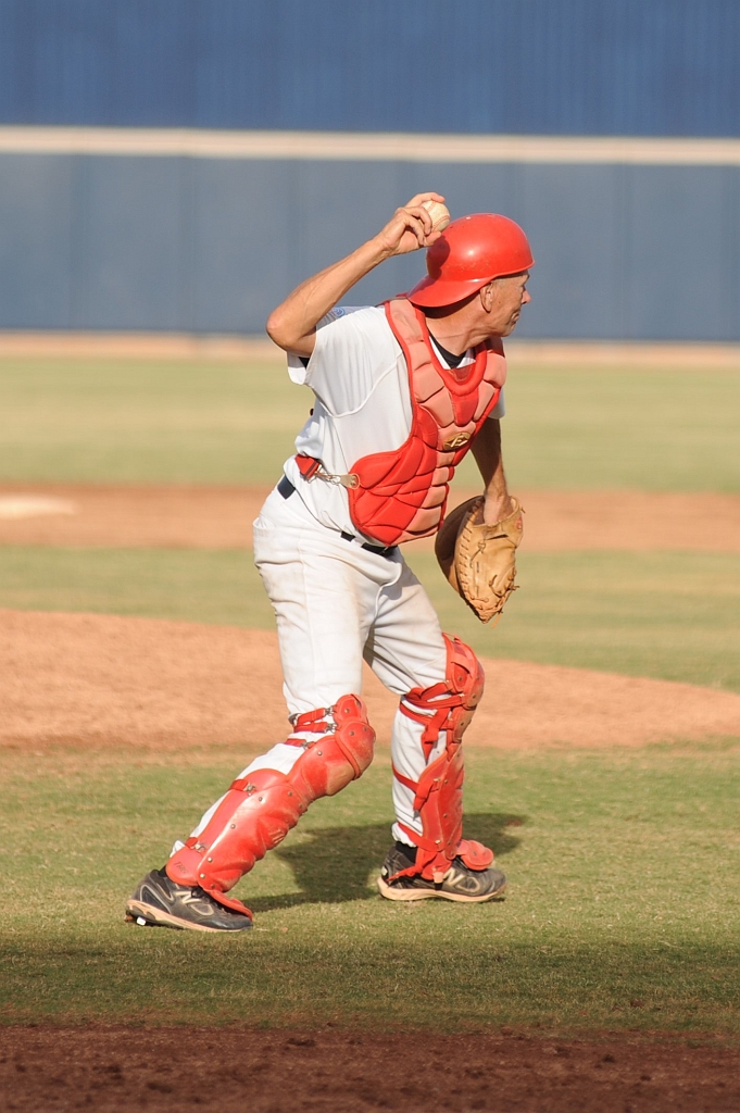 Dragons_2017-10-31 (664).jpg - (c)2010 DeVetter